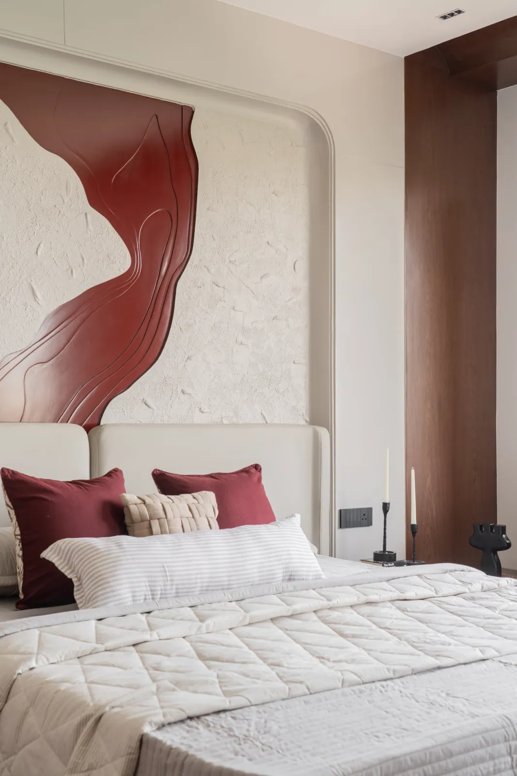 Master bedroom at Ayaan, interior design by Ekaya Design Studio