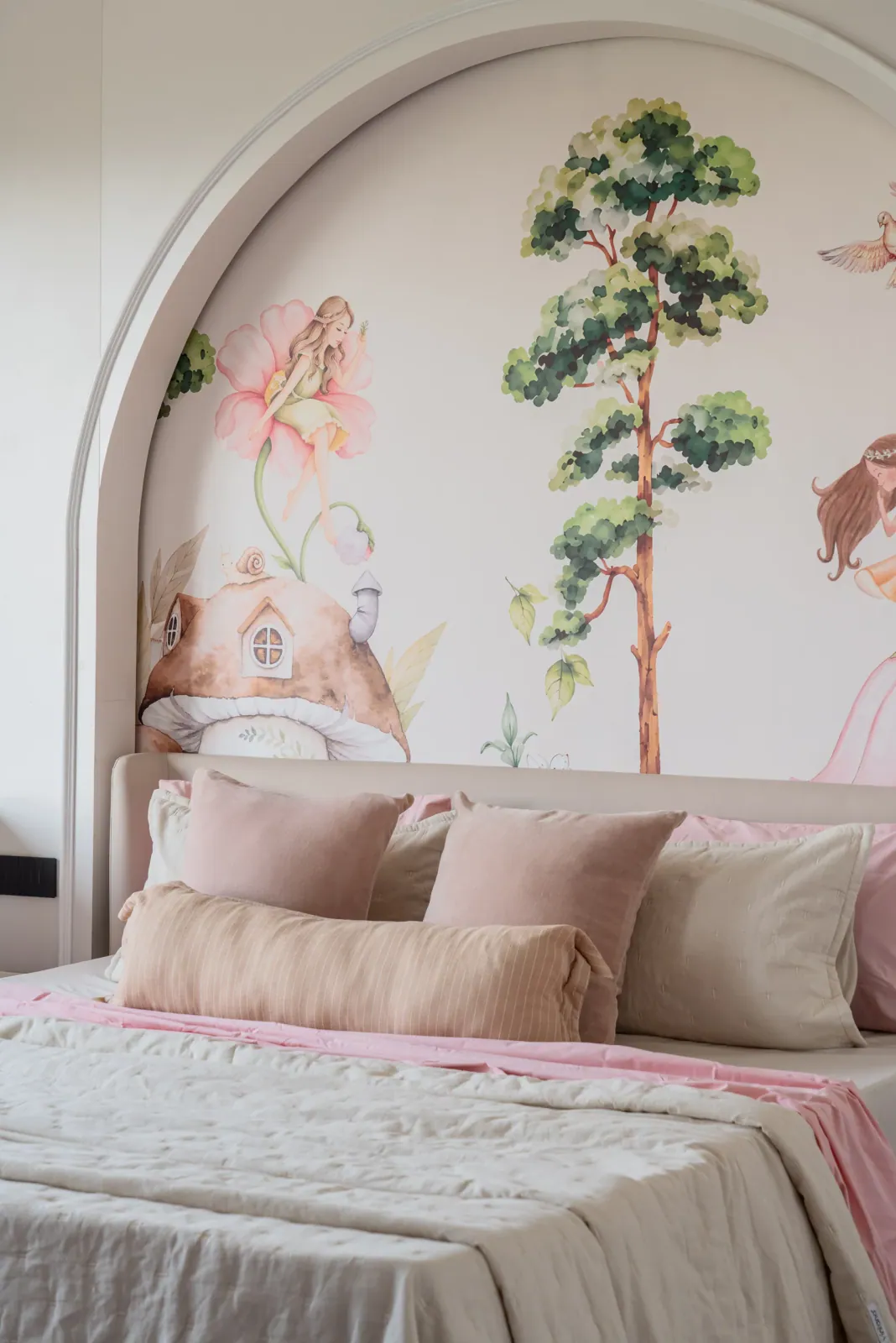 Daughter's bedroom with hand-painted mural at Ayaan, interior design by Ekaya Design Studio