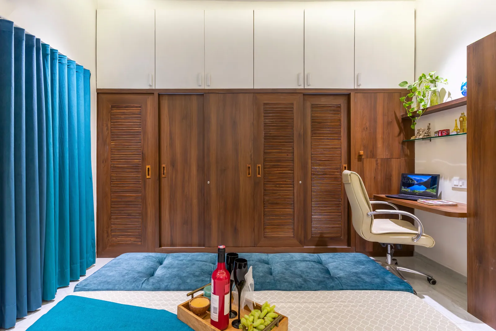 Chetan society interior, photo 1, by Ekaya Design Studio