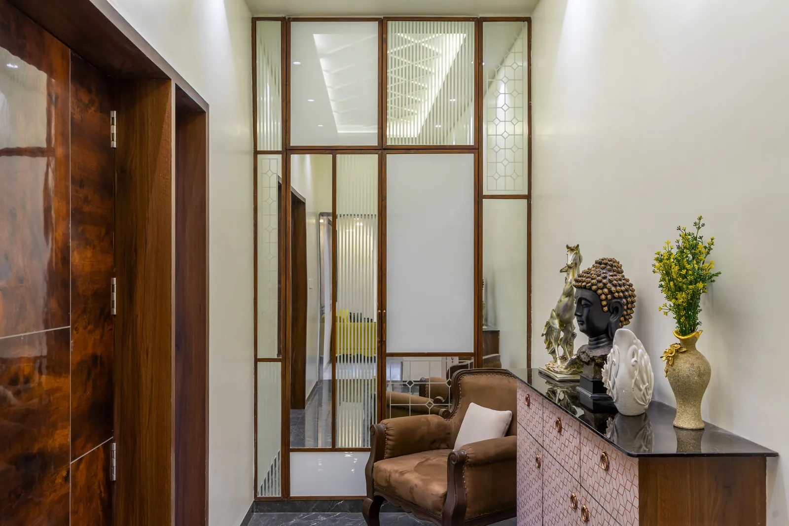 Chetan society interior, photo 6, by Ekaya Design Studio
