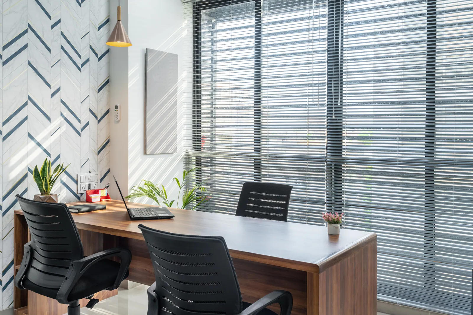 Design Efficiency: Balancing Style and Budget in Office Spaces interior, photo 3, by Ekaya Design Studio