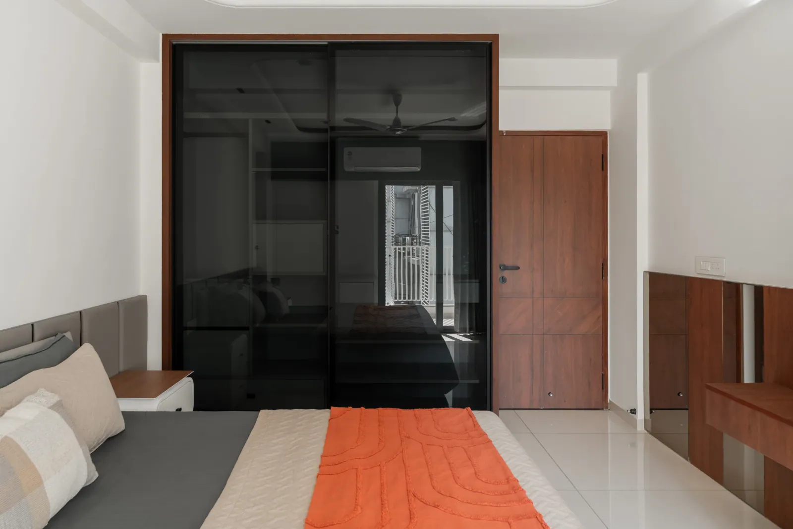 Master bedroom at Emerald 3, interior design by Ekaya Design Studio