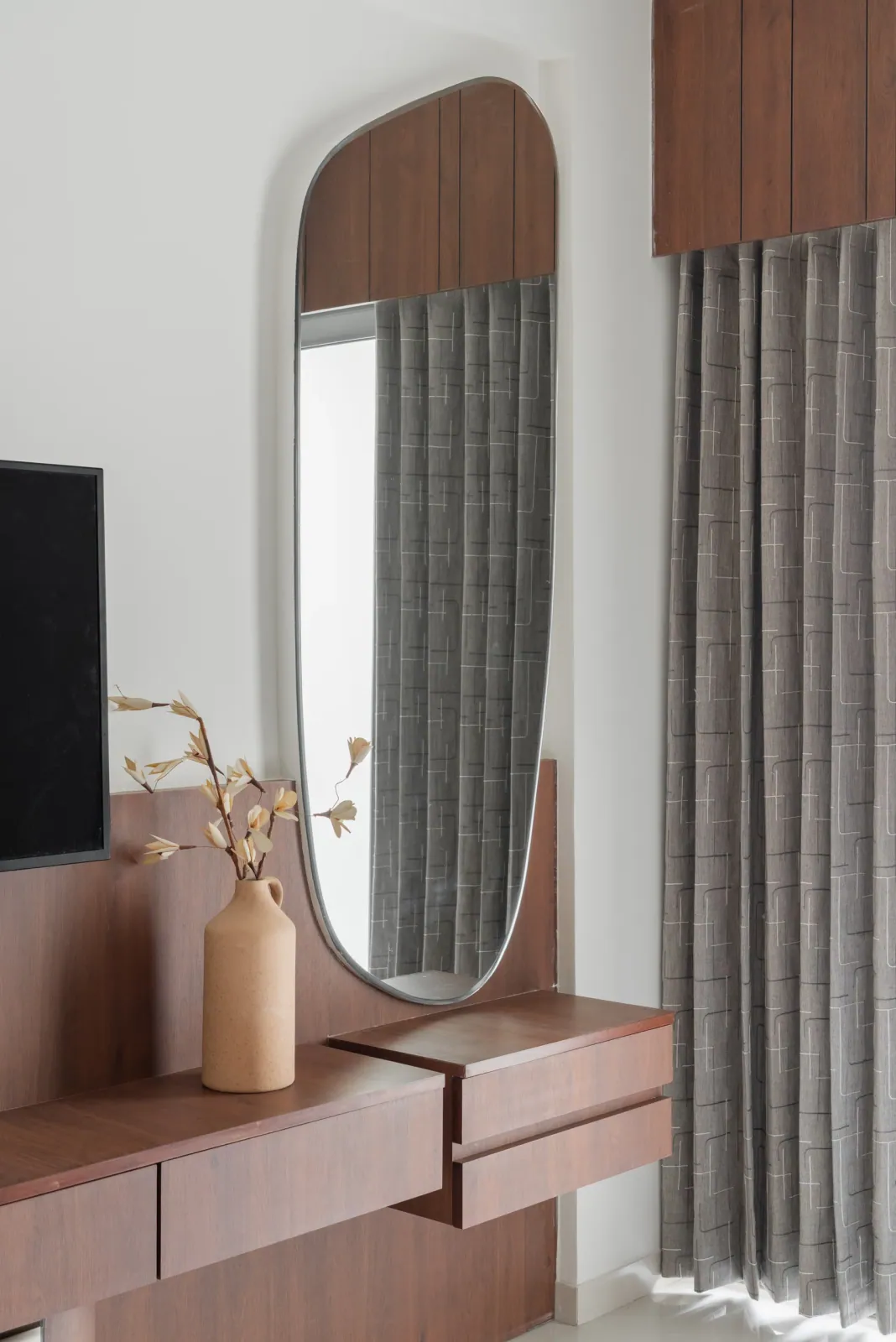 Bedroom at Emerald 3, interior design by Ekaya Design Studio