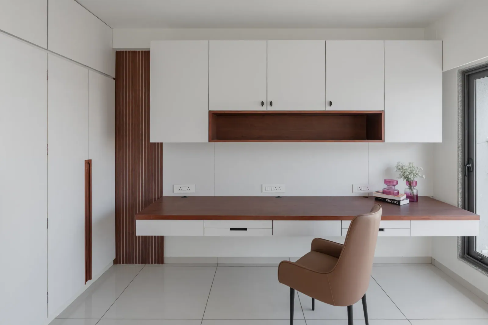 Bedroom study at Emerald 3, interior design by Ekaya Design Studio