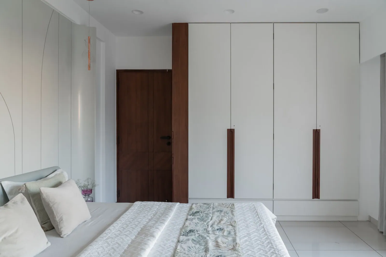 Guest bedroom at Emerald 3, interior design by Ekaya Design Studio