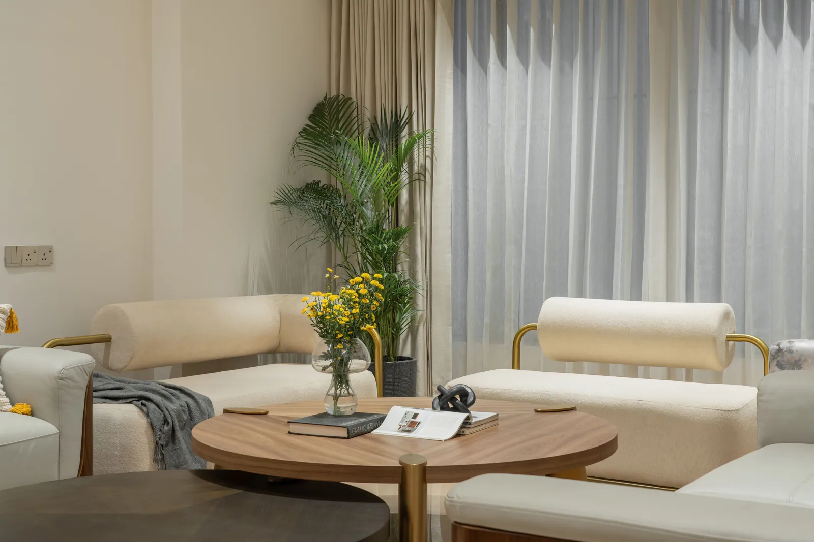 Luxury Redefined: Dream Apartment interior, photo 15, by Ekaya Design Studio