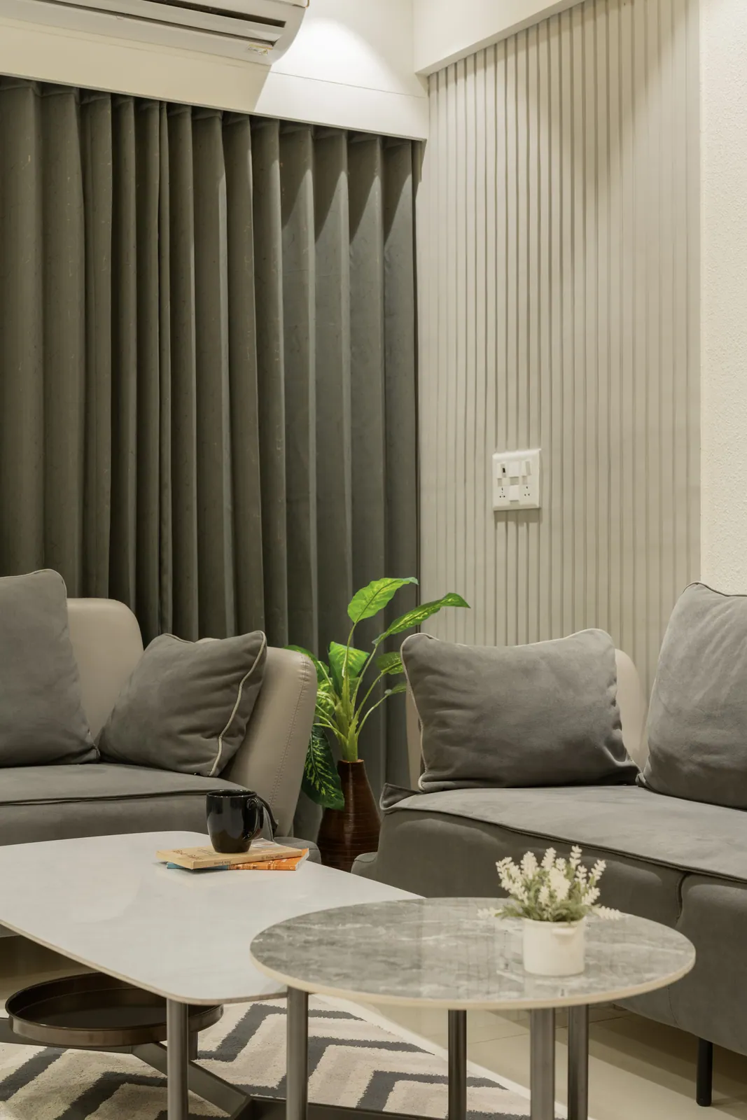 Savvy Spaces: Affordable and Stylish Apartment Interiors interior, photo 3, by Ekaya Design Studio