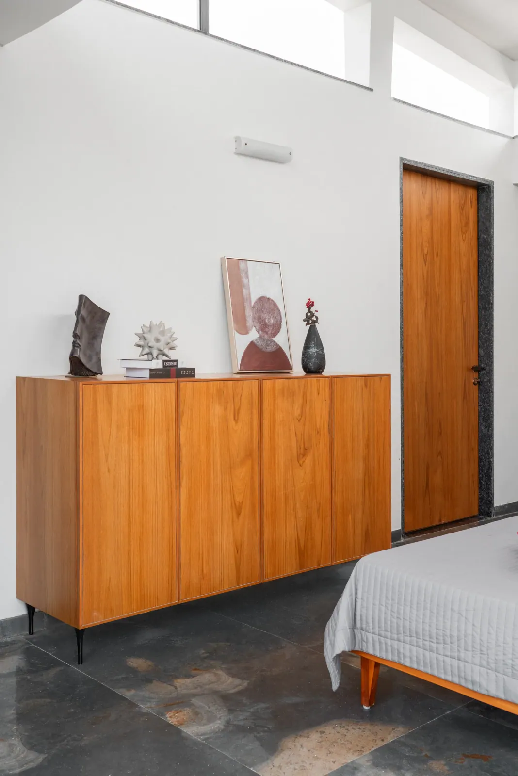 Master bedroom at Shreeya Kromme, interior design by Ekaya Design Studio
