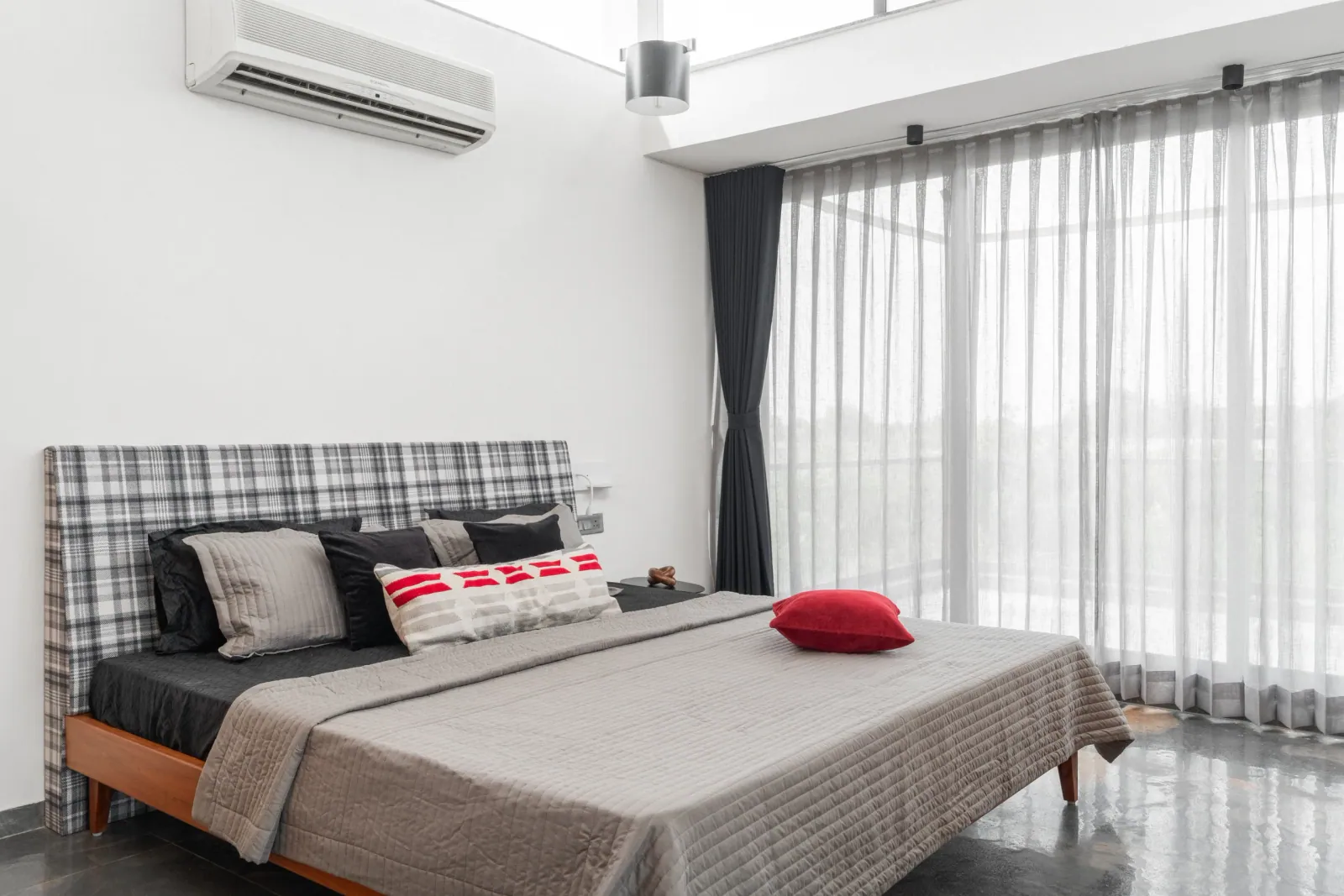 Master bedroom at Shreeya Kromme, interior design by Ekaya Design Studio