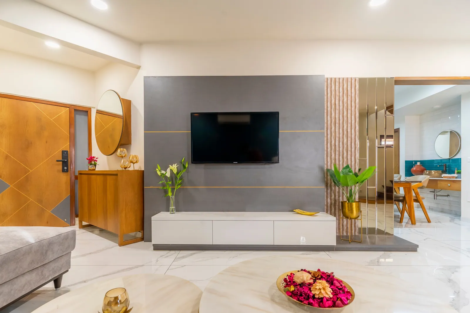 Status tower interior, photo 10, by Ekaya Design Studio