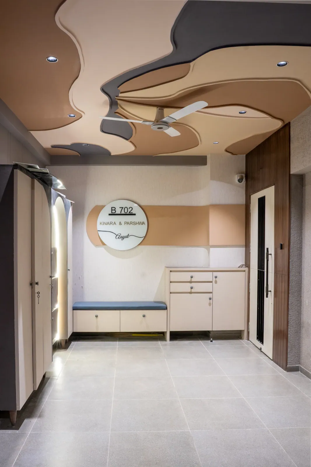 Entrance foyer at Swati Parkside, interior design by Ekaya Design Studio