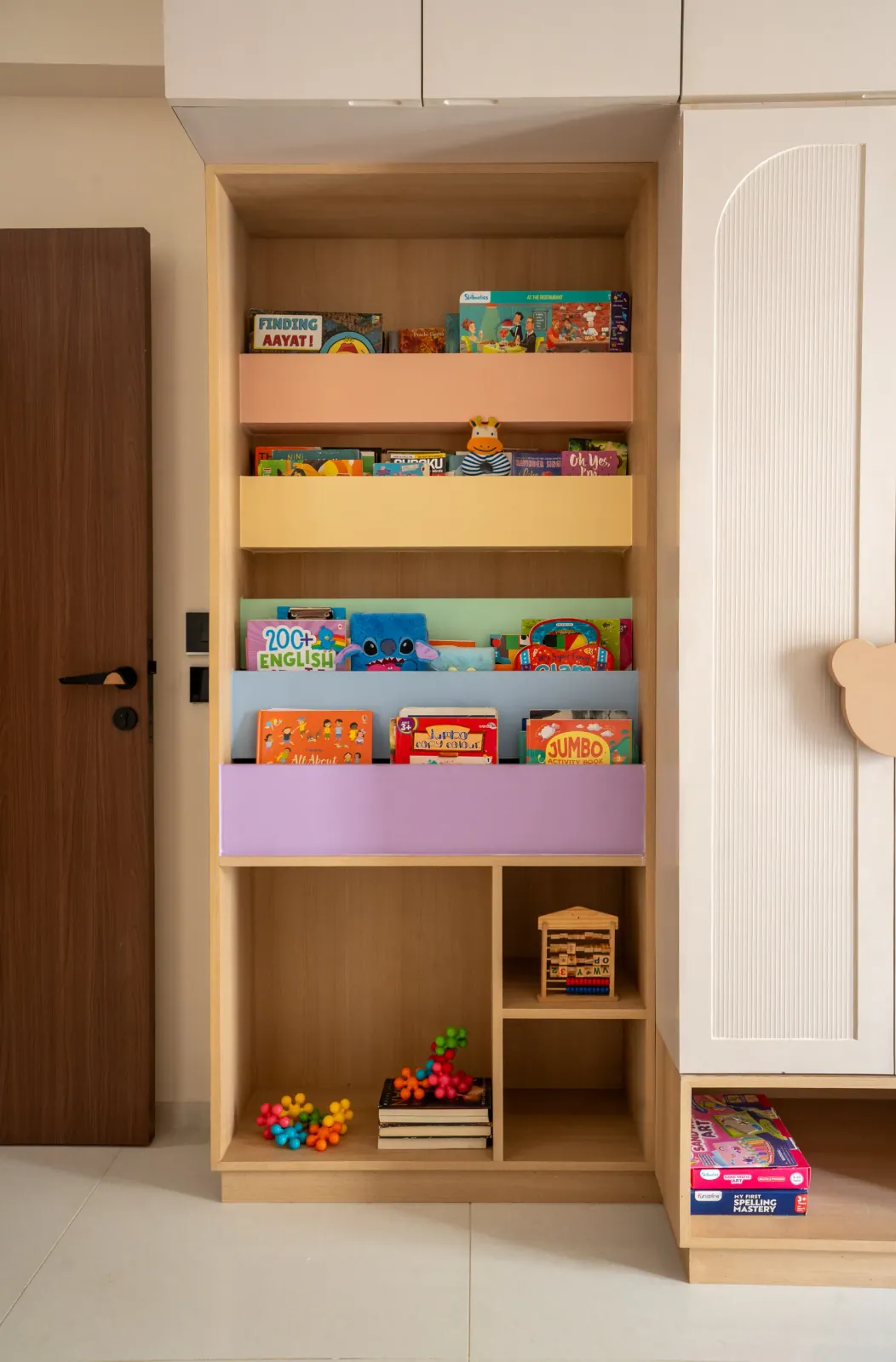 Kids' bedroom at Swati Parkside, interior design by Ekaya Design Studio